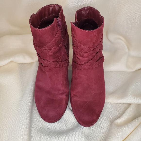 Unlisted Women's Wedges, Burgundy , 8.5 - Picture 6 of 13